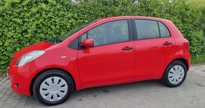 Toyota Yaris cena 11900 przebieg: 199000, rok produkcji 2008 z Warszawa małe 407